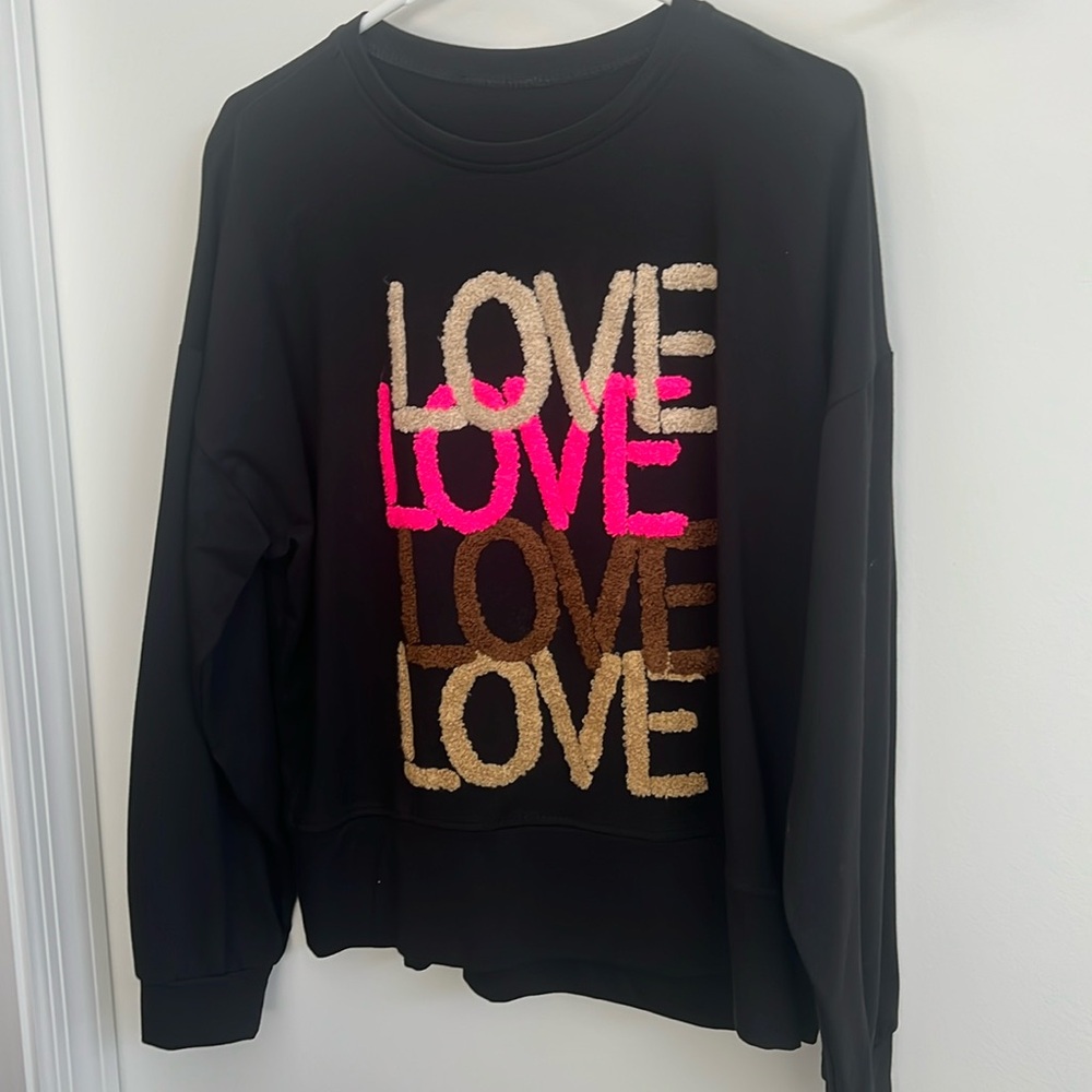 NWT black sweatshirt size 8